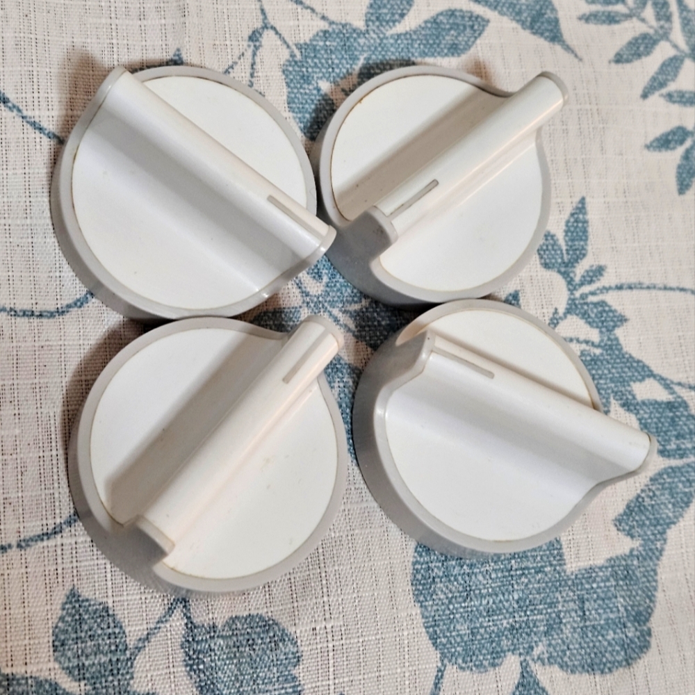 White And Gray Classic Stove Knobs Set of 4